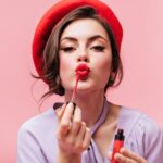 Perkembangan Inovasi Lipstik dari Masa ke Masa, Sudah Tahu?