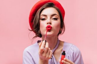 Perkembangan Inovasi Lipstik dari Masa ke Masa, Sudah Tahu?