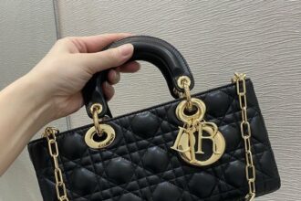 Biaya Produksi Tas Dior Tak Sampai Sejuta, Kok Bisa?