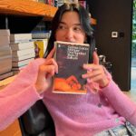 Deretan Selebriti yang Miliki Book Club, Ada Dua Lipa!
