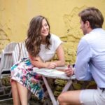 5 Cara Mengatasi Grogi saat First Date, Yuk Catat!