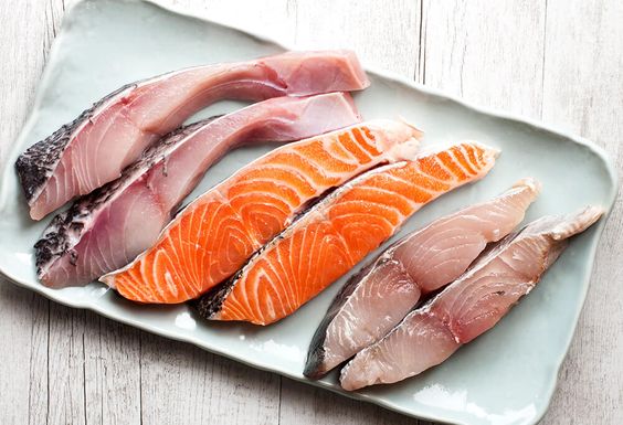 Menghitung Nutrisi Ikan Kembung dan Salmon, Mana Lebih Sehat?