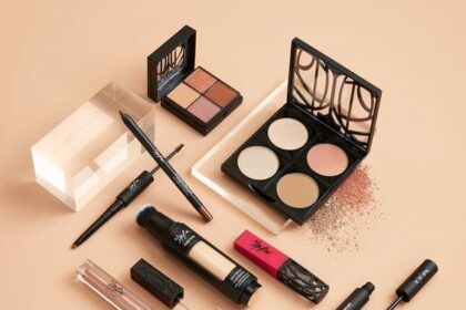 Alasan Tak Perlu Makeup saat Naik Pesawat, Perlu Dipahami!