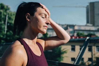 9 Penyebab Keringat Dingin serta Cara Mengatasinya