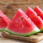 5 Manfaat Sehat Rajin Makan Semangka Saat Musim Panas