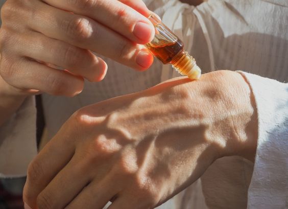Tips Memilih Bibit Parfum agar Wanginya Tahan Lama