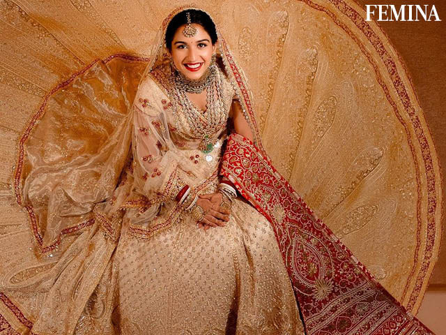 Gaun Pengantin Radhika Merchant, Memukau dan Penuh Makna!